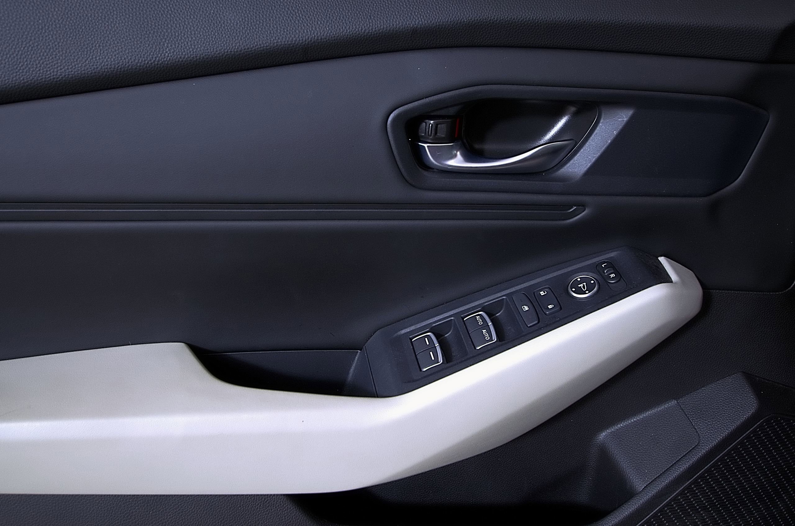 Used 2023 Honda Accord EX image 22