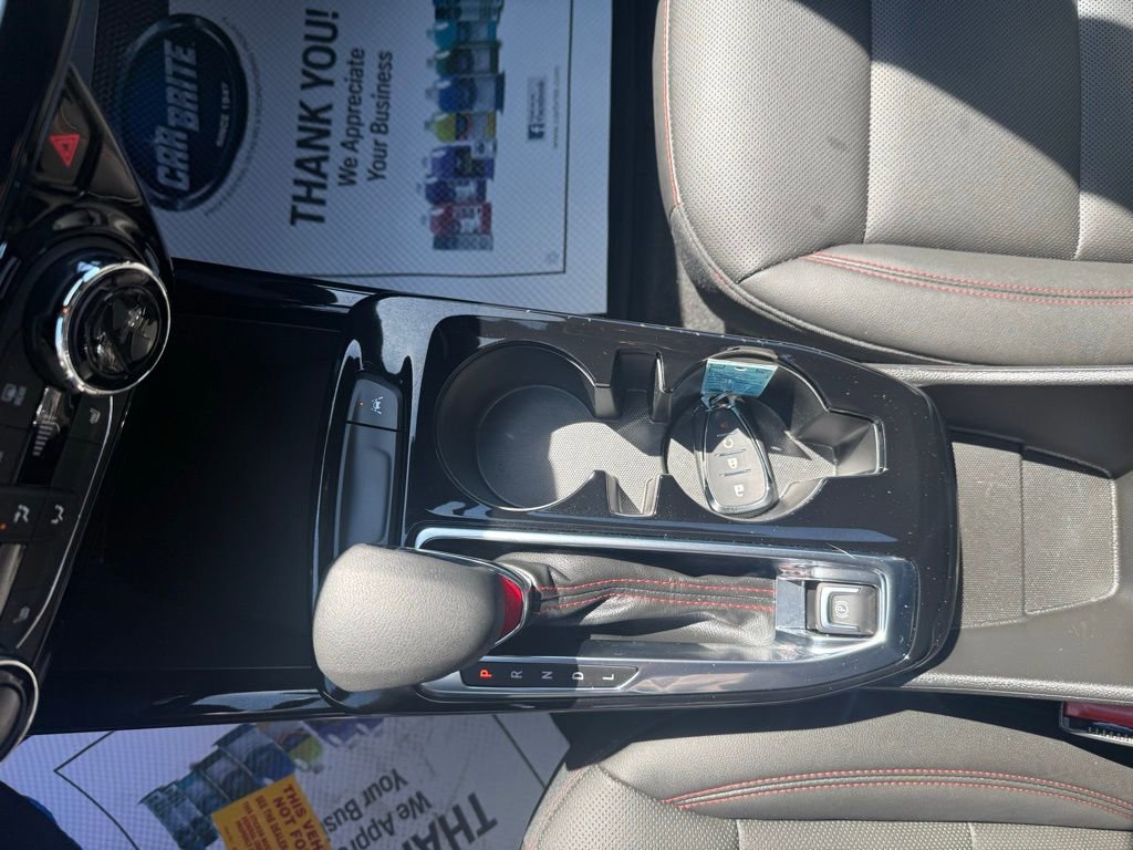 Used 2025 Chevrolet Trax RS w/ Driver Confidence Package image 39