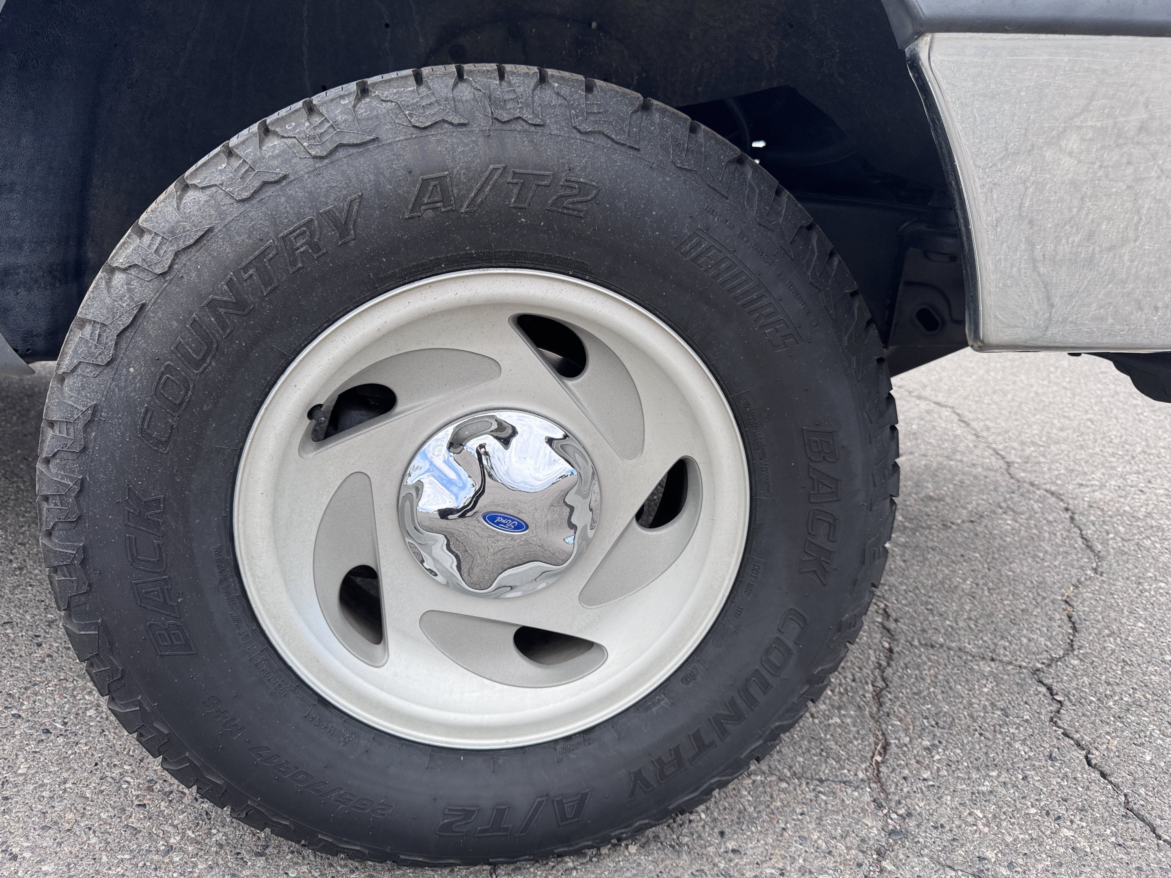 Used 1997 Ford F150 4x4 Regular Cab image 49
