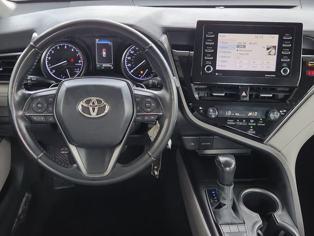 Used 2022 Toyota Camry SE FWD image 25