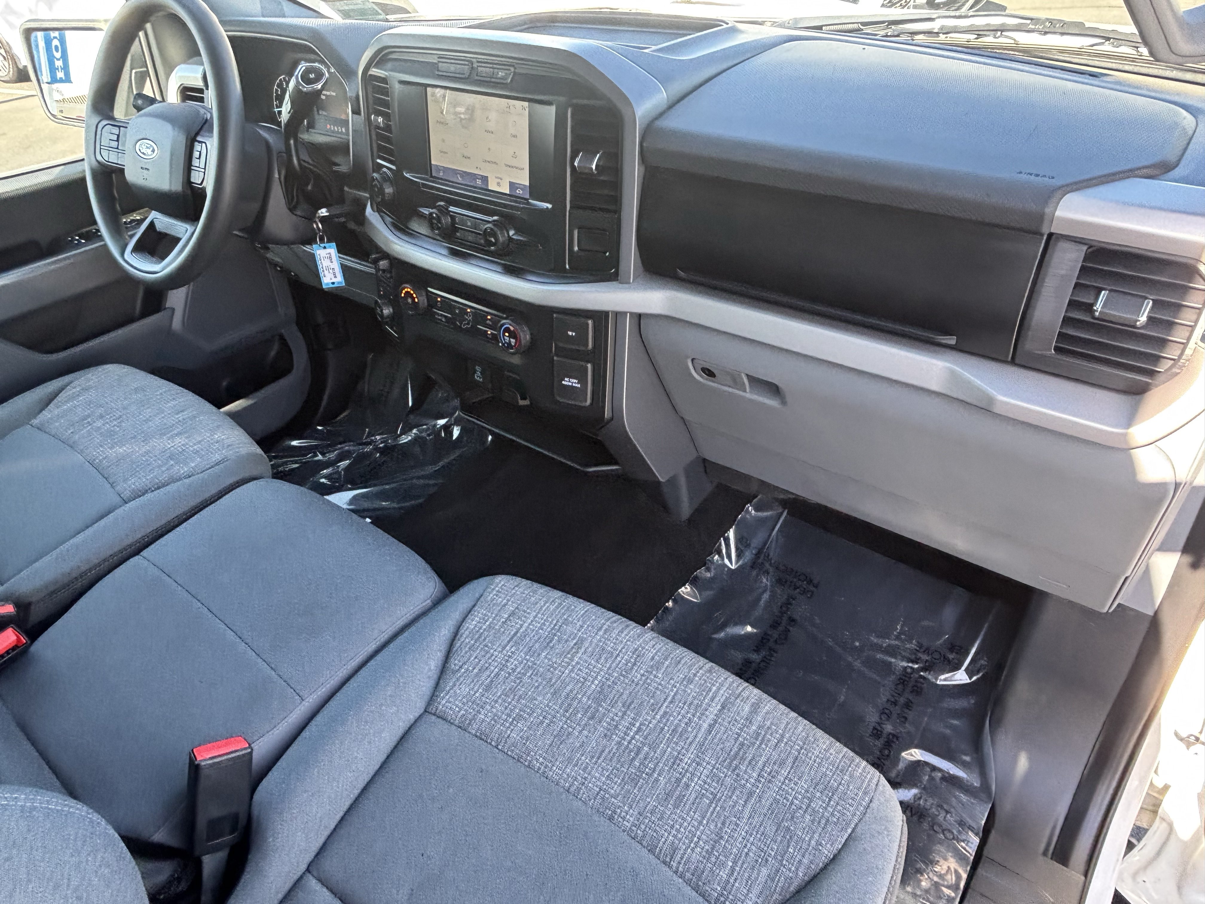 Used 2022 Ford F150 XLT w/ Trailer Tow Package AWD/4WD image 8