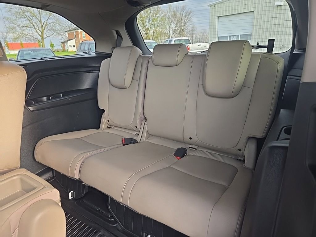 Used 2023 Honda Odyssey Touring image 29
