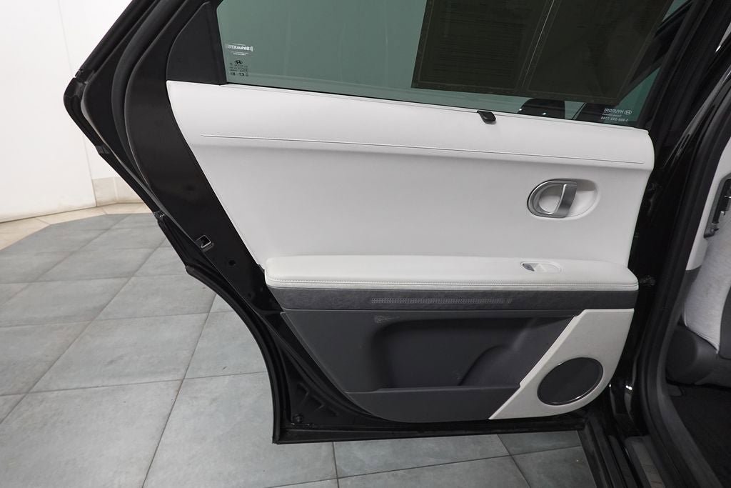 Used 2024 Hyundai Ioniq 5 Limited AWD/4WD image 27
