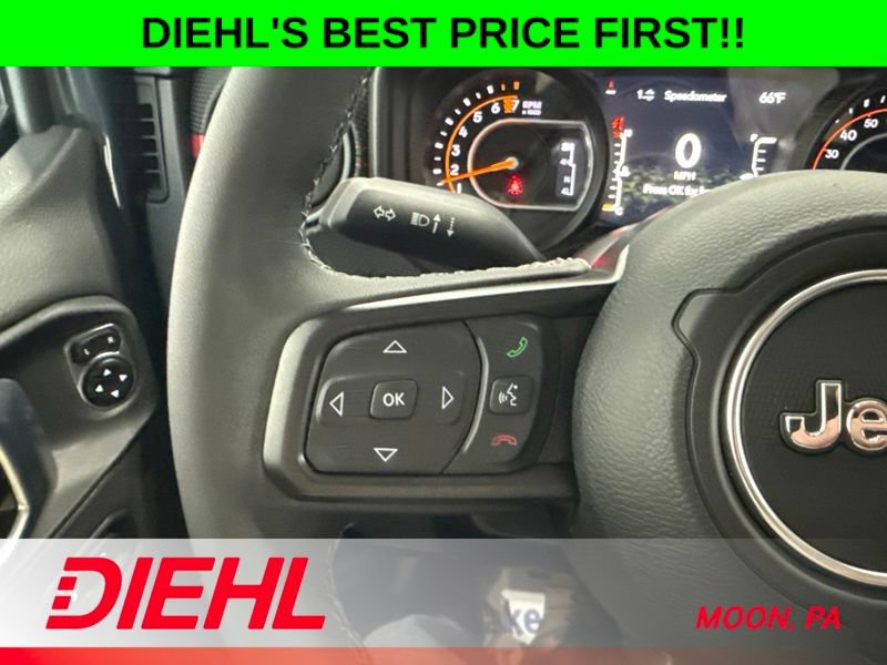 New 2026 Jeep Gladiator Rubicon w/ Steel Power Dome Hood Package AWD/4WD image 25