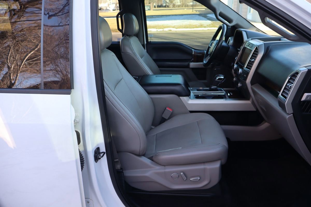 Used 2015 Ford F150 Lariat w/ Equipment Group 502A Luxury AWD/4WD image 22