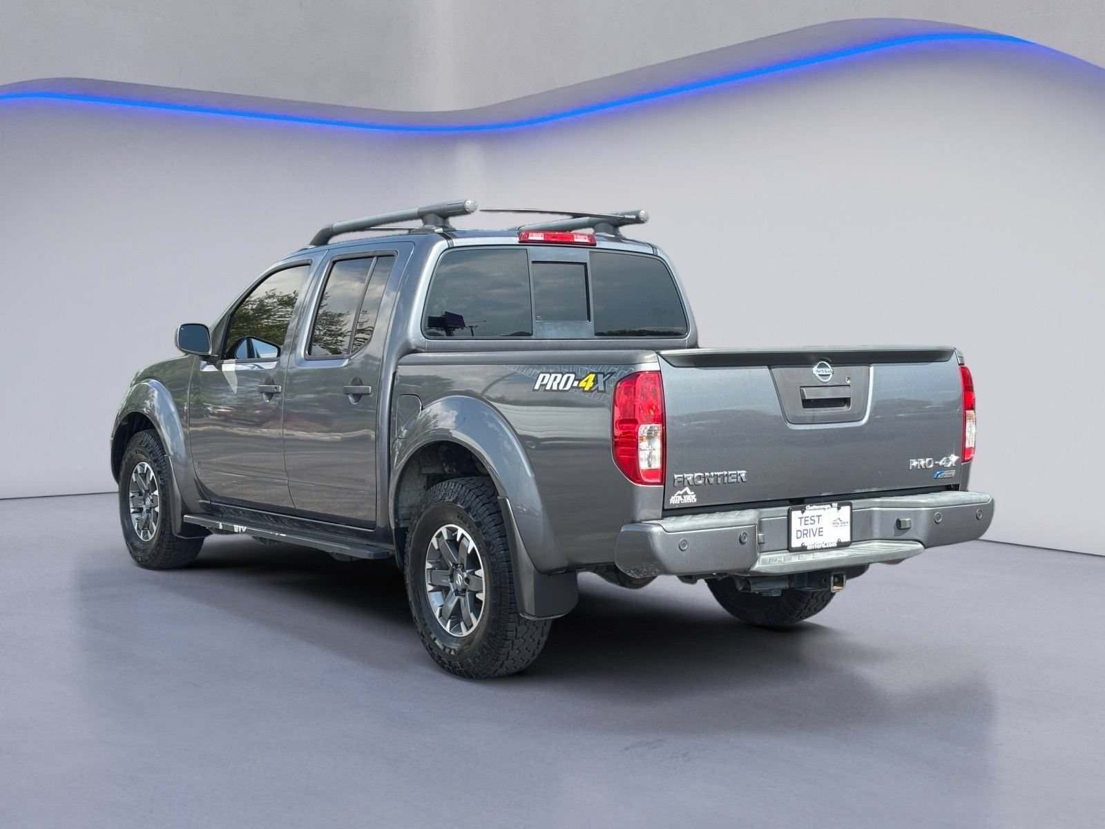 Used 2018 Nissan Frontier PRO-4X w/ Pro-4x Luxury Package AWD/4WD image 7