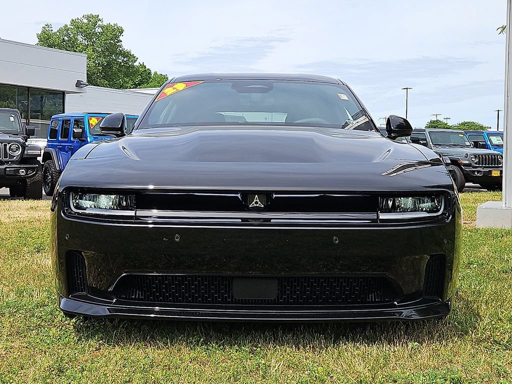 Used 2025 Dodge Charger Daytona R/T w/ Quick Order Package 25M R/T AWD/4WD image 2
