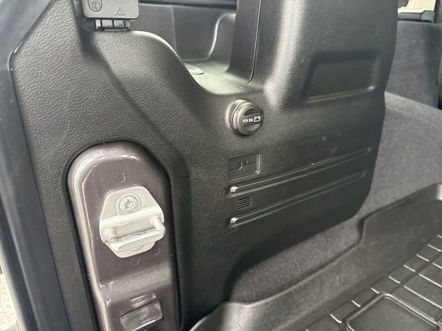 Used 2021 Jeep Wrangler Unlimited Rubicon w/ Cold Weather Group image 34