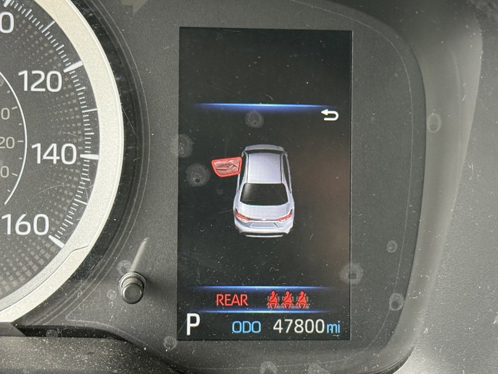 Used 2021 Toyota Corolla LE image 36