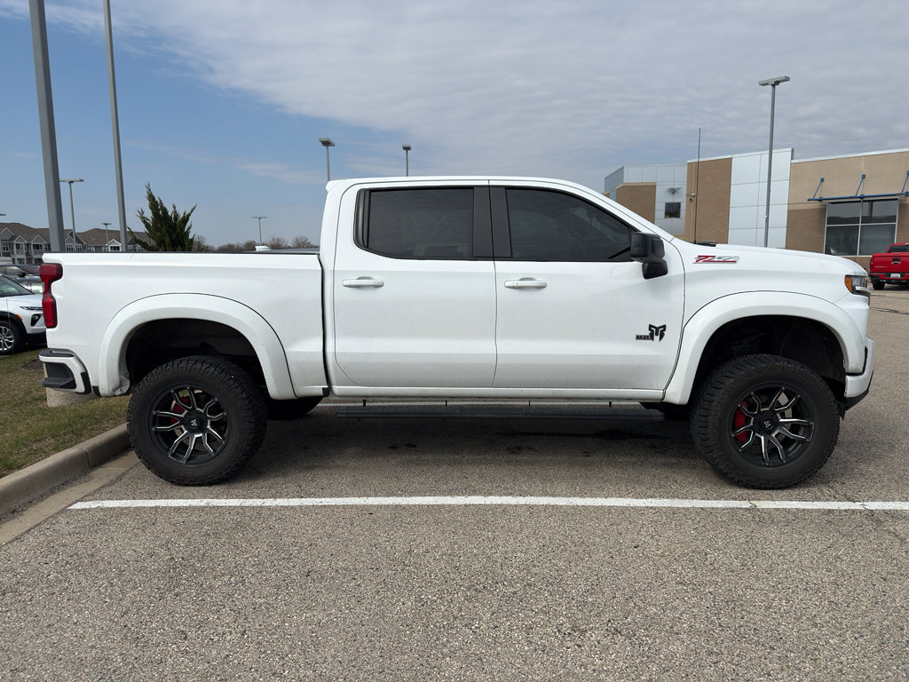 Used 2020 Chevrolet Silverado 1500 RST w/ All-Star Edition image 9