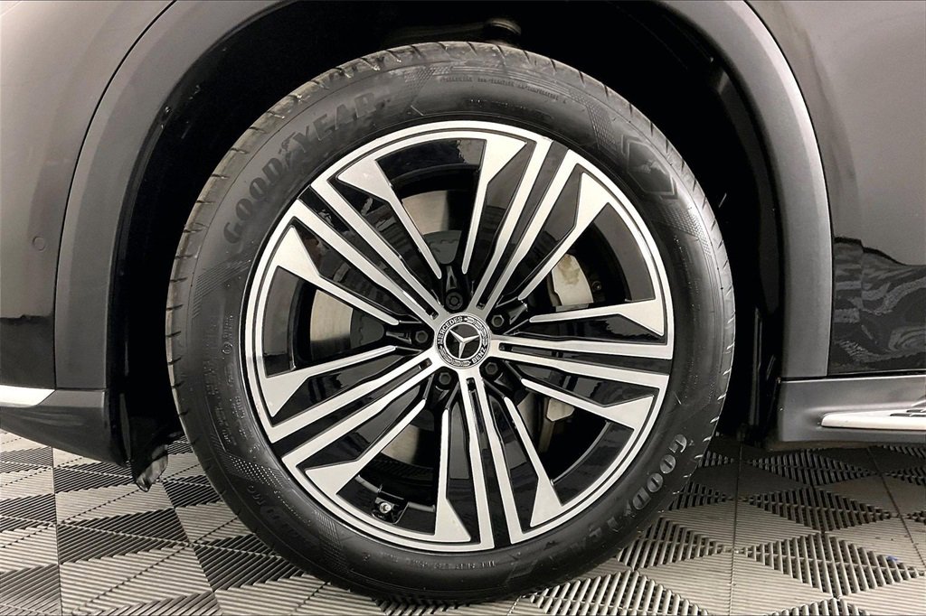 Certified 2024 Mercedes-Benz EQS 450+ 4MATIC SUV image 8
