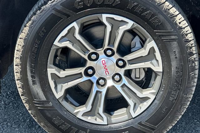 Used 2024 GMC Sierra 1500 SLT AWD/4WD image 42