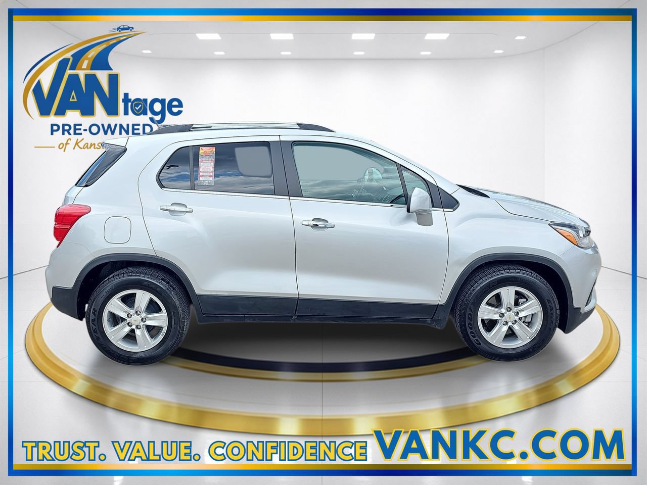 Used 2019 Chevrolet Trax LT w/ LT Convenience Package FWD image 5