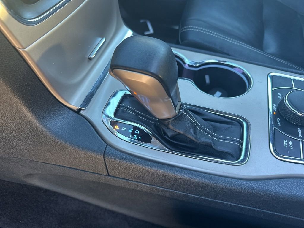 Used 2017 Jeep Grand Cherokee Limited image 30