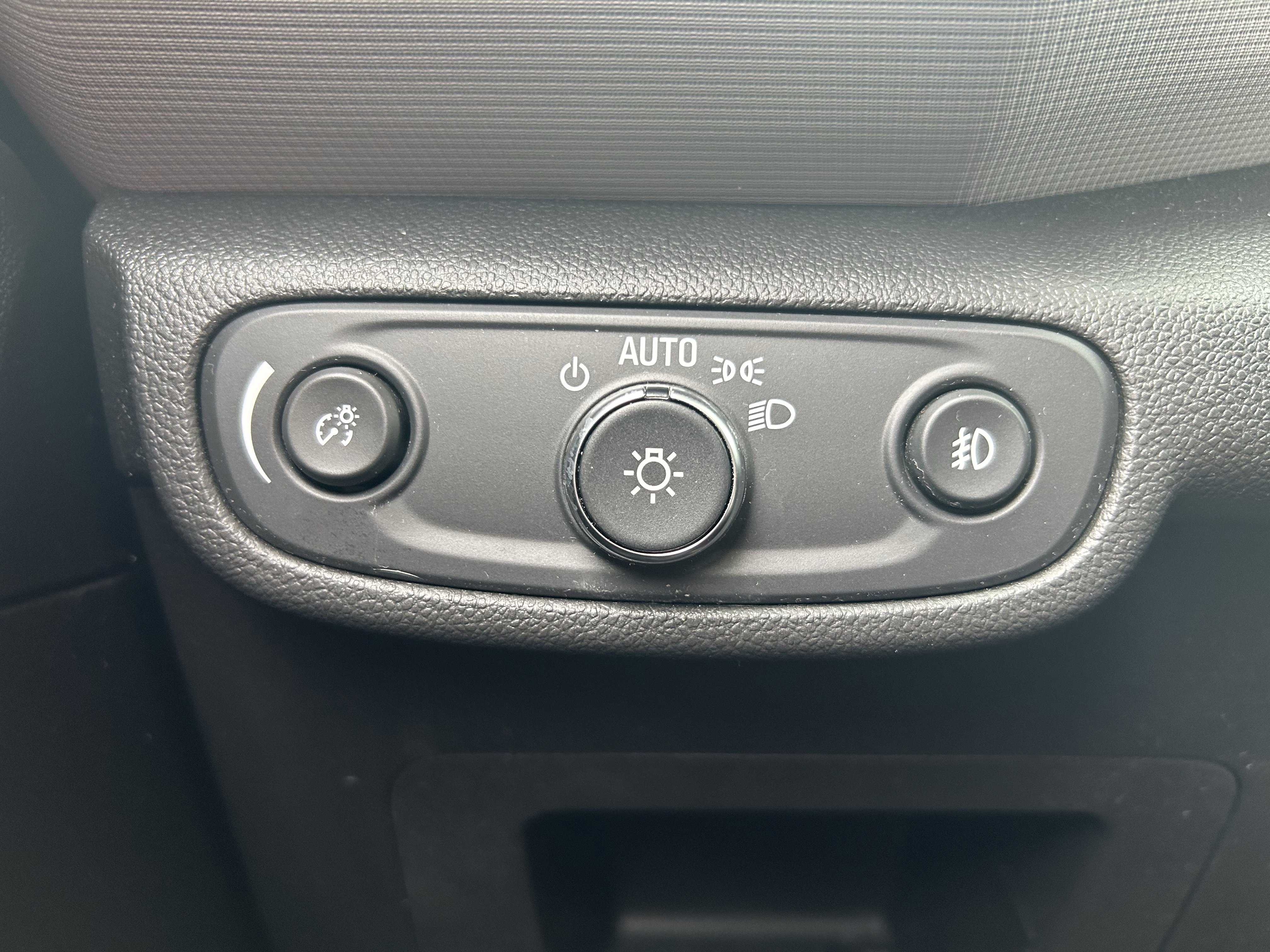 Used 2021 Chevrolet TrailBlazer LT w/ Convenience Package FWD image 19