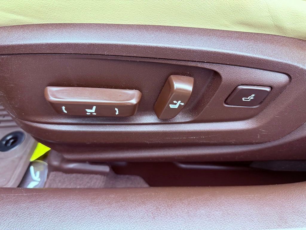 Used 2016 Lexus ES 350 w/ Accessory Package image 15