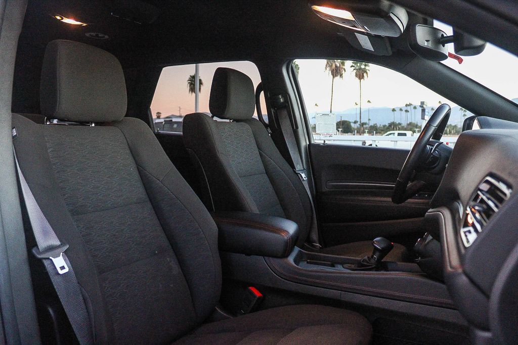 Used 2025 Dodge Durango GT RWD image 17