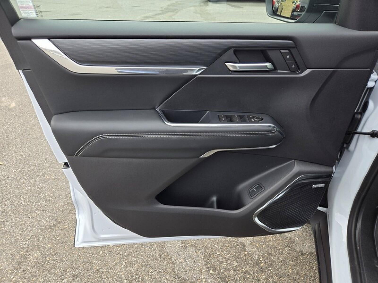 New 2026 GMC Acadia Elevation w/ Black Edition FWD image 22