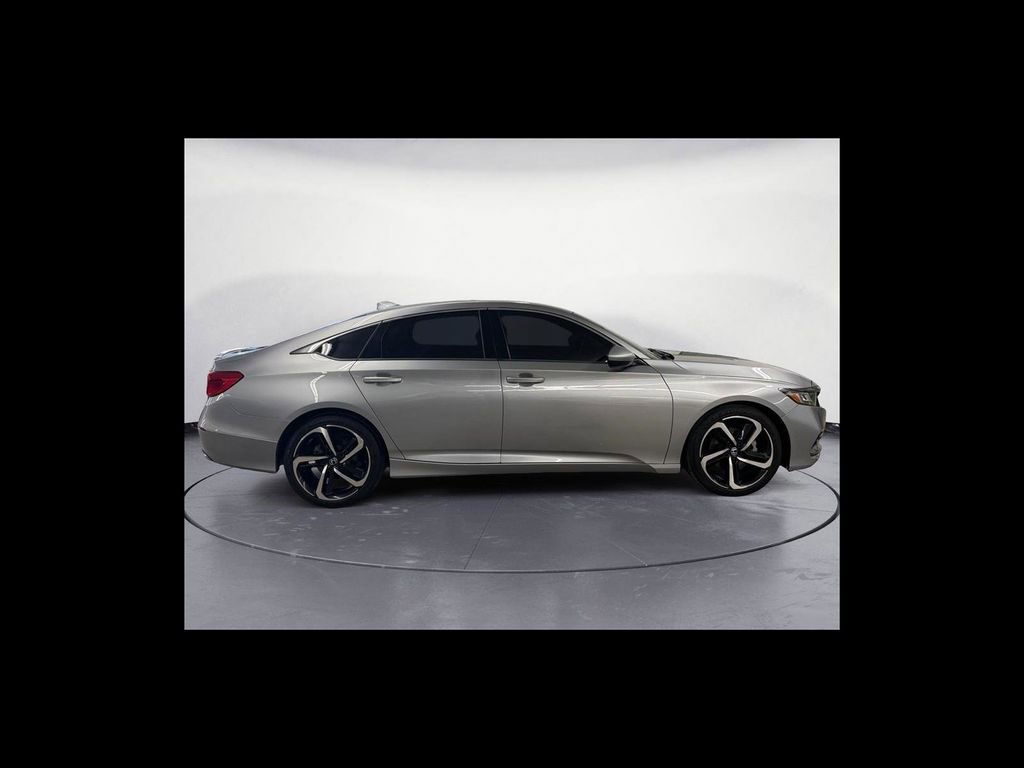 Used 2019 Honda Accord Sport image 7