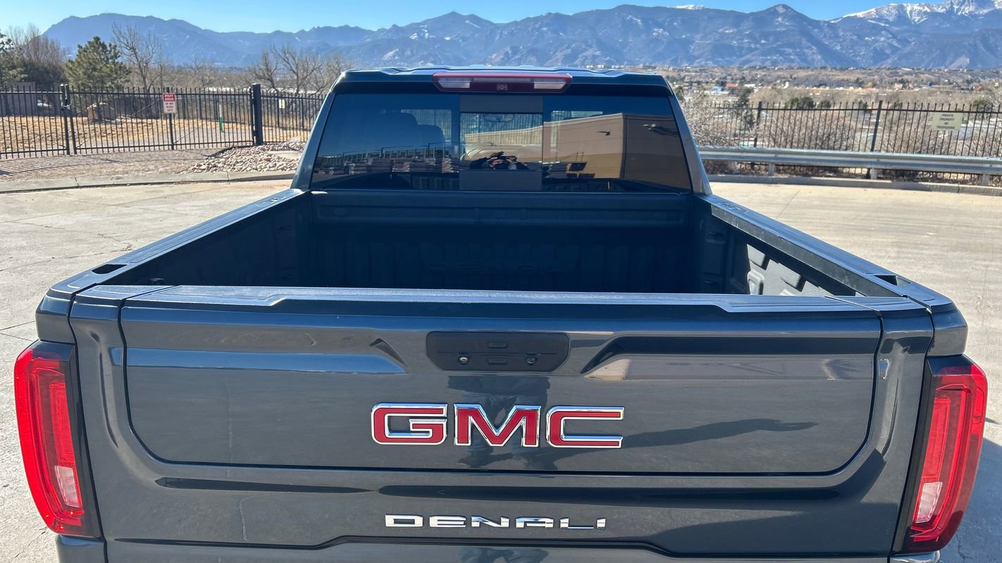Used 2019 GMC Sierra 1500 Denali w/ Denali Ultimate Package image 12