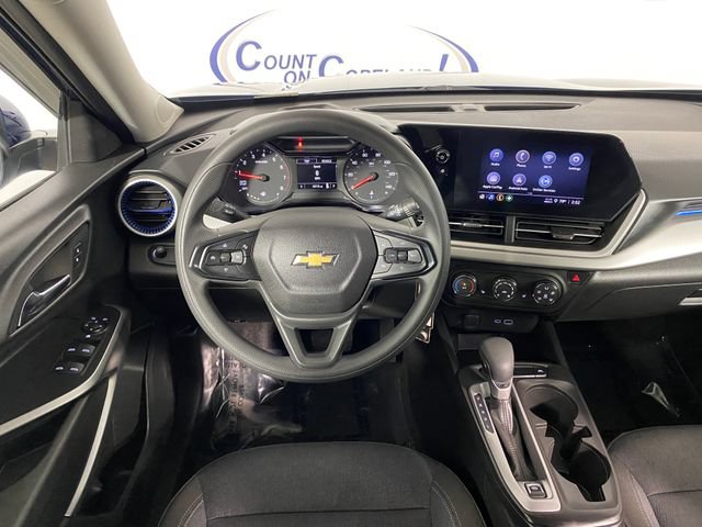 Certified 2024 Chevrolet Trax LS w/ LS Convenience Package FWD image 15