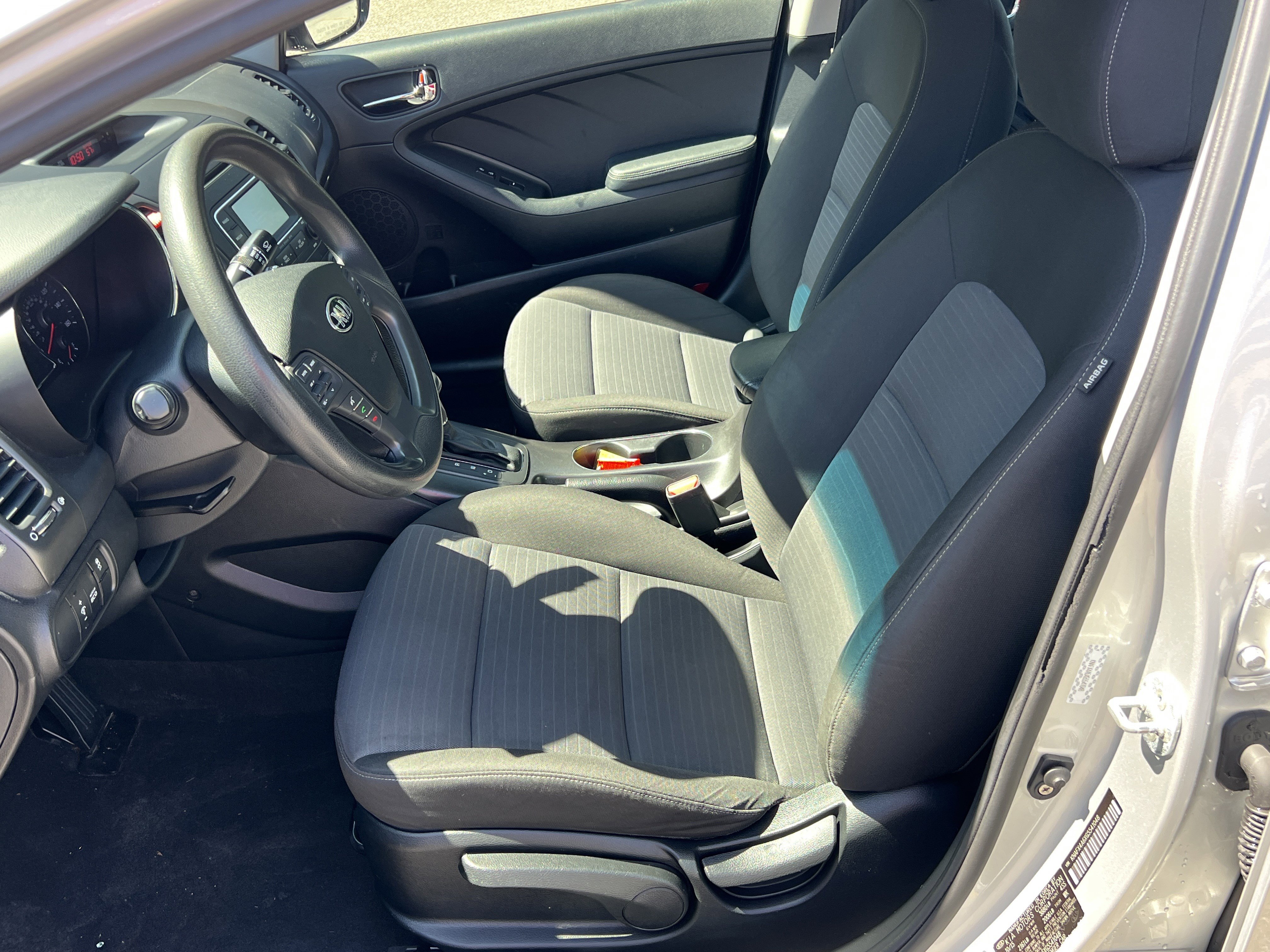 Used 2016 Kia Forte LX w/ LX Popular Package image 9