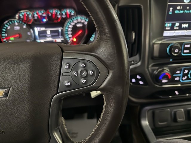 Used 2018 Chevrolet Silverado 1500 LTZ image 16