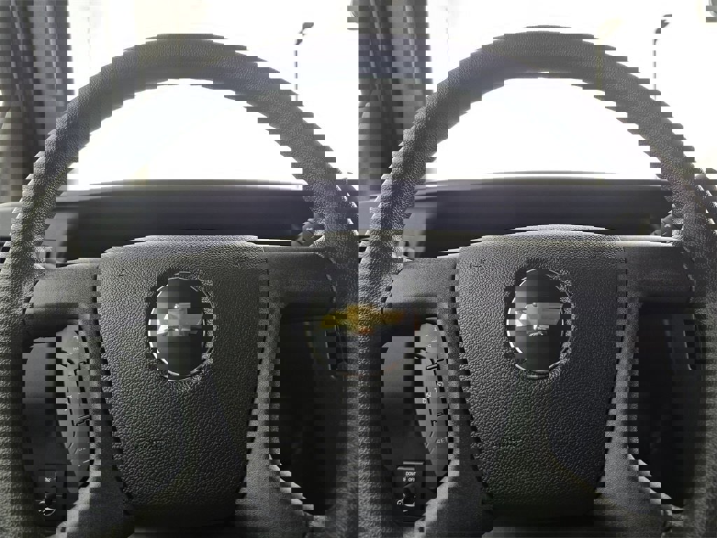 New 2025 Chevrolet Express 2500 w/ Communications Package image 13