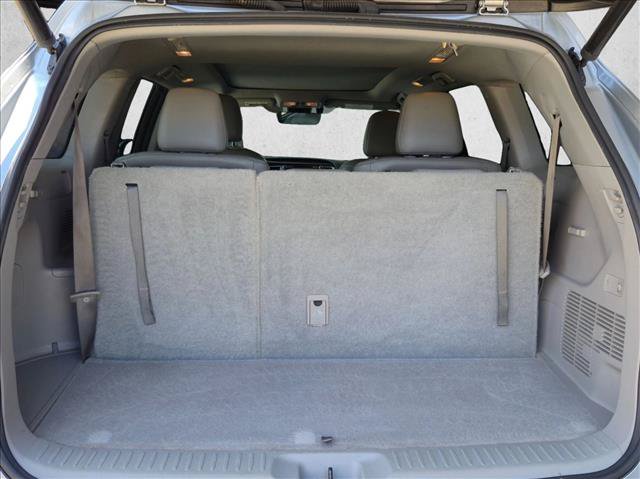 Used 2017 Toyota Highlander Limited Platinum FWD image 19