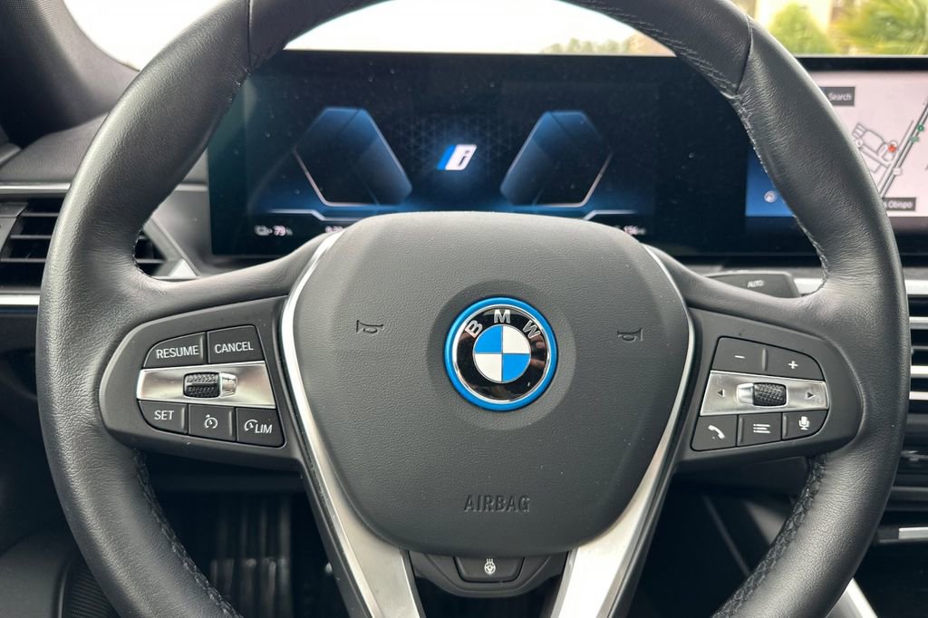 Used 2023 BMW i4 eDrive35 w/ Premium Package image 25