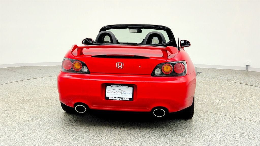 Used 2005 Honda S2000 image 6