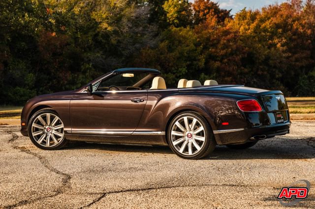 Used 2015 Bentley Continental GT image 3