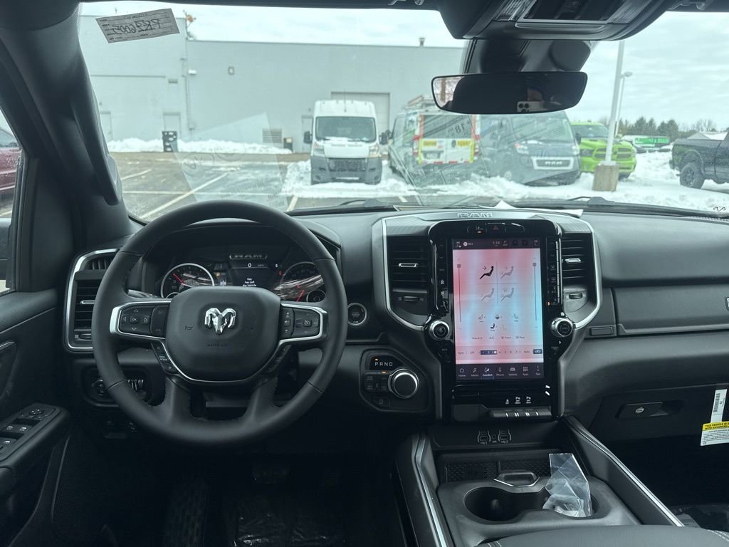 New 2026 RAM 1500 4x4 Crew Cab image 40