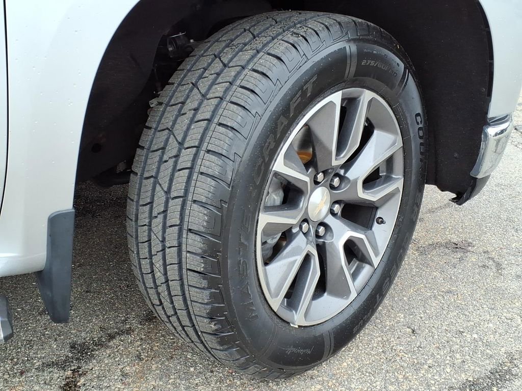 Used 2022 Chevrolet Silverado 1500 LT image 12