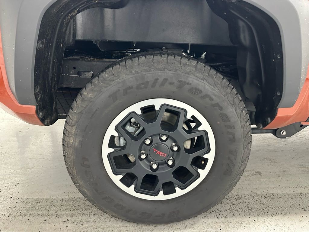 Used 2025 Toyota Tacoma TRD Off-Road image 63