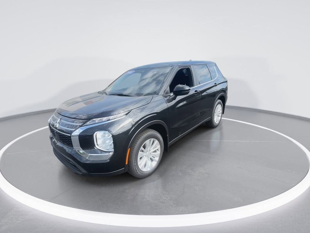 New 2025 Mitsubishi Outlander ES image 4