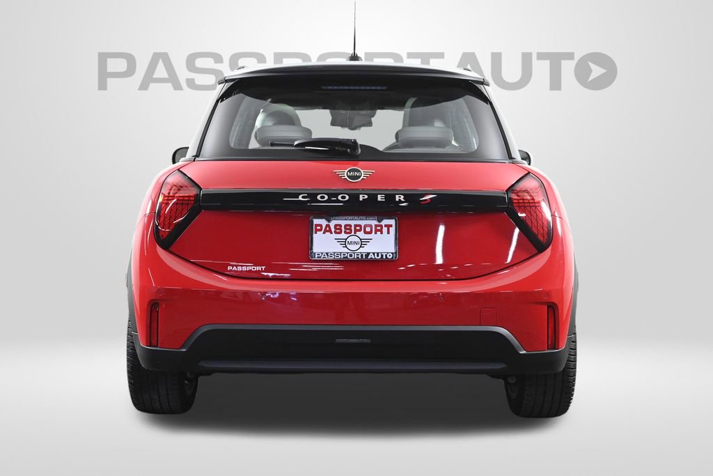 Certified 2025 MINI Cooper S image 8