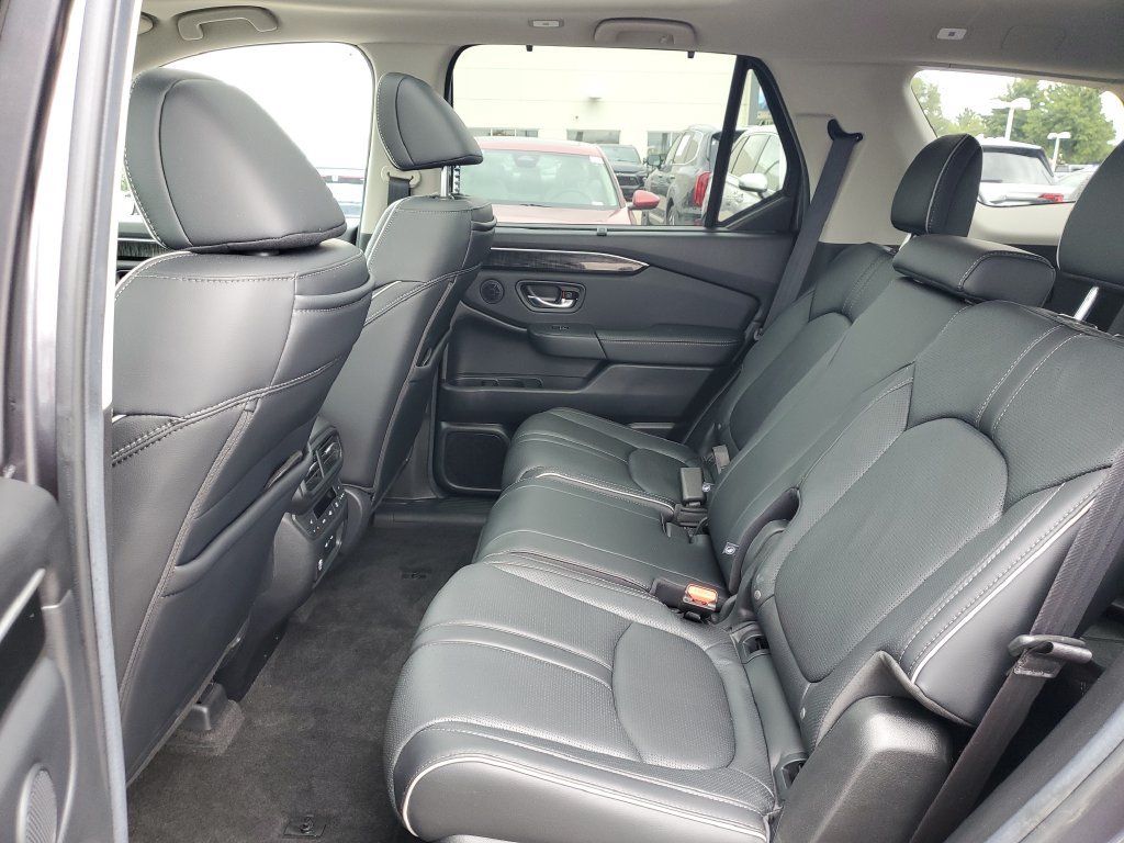 Certified 2025 Honda Pilot Elite image 15