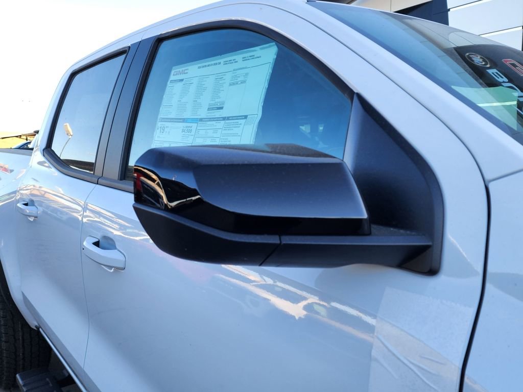 New 2026 GMC Canyon AT4 image 11