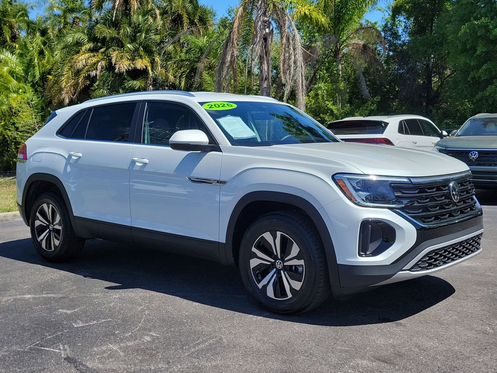 Used 2026 Volkswagen Atlas Cross Sport SE FWD image 2