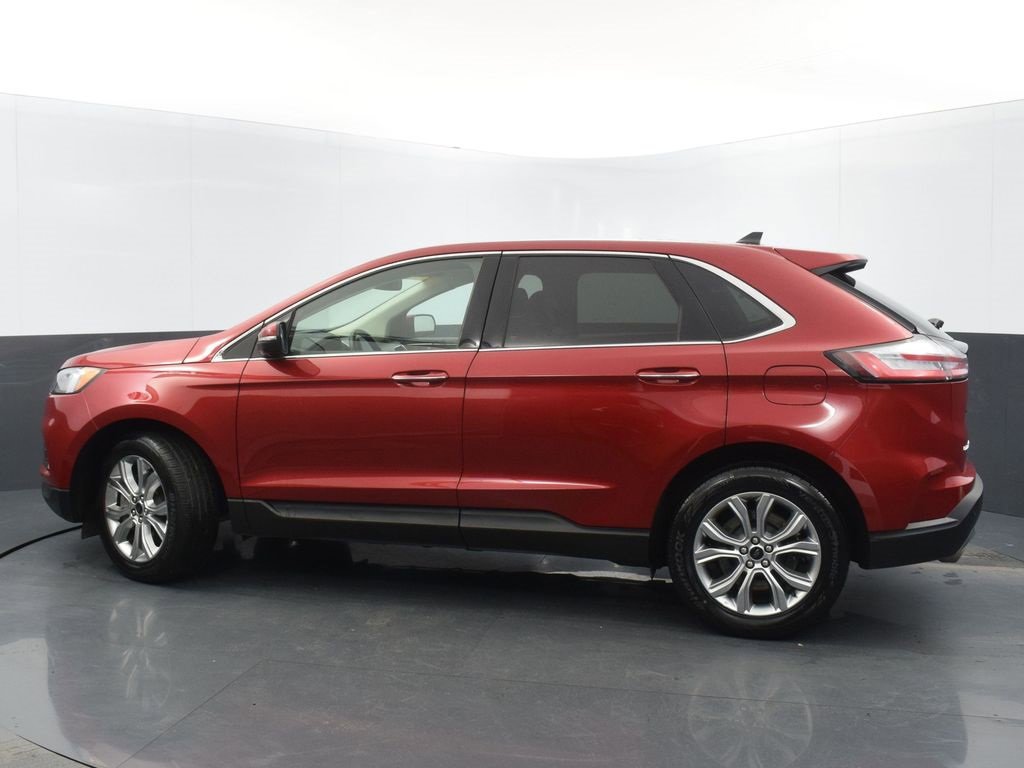 Used 2024 Ford Edge Titanium image 15