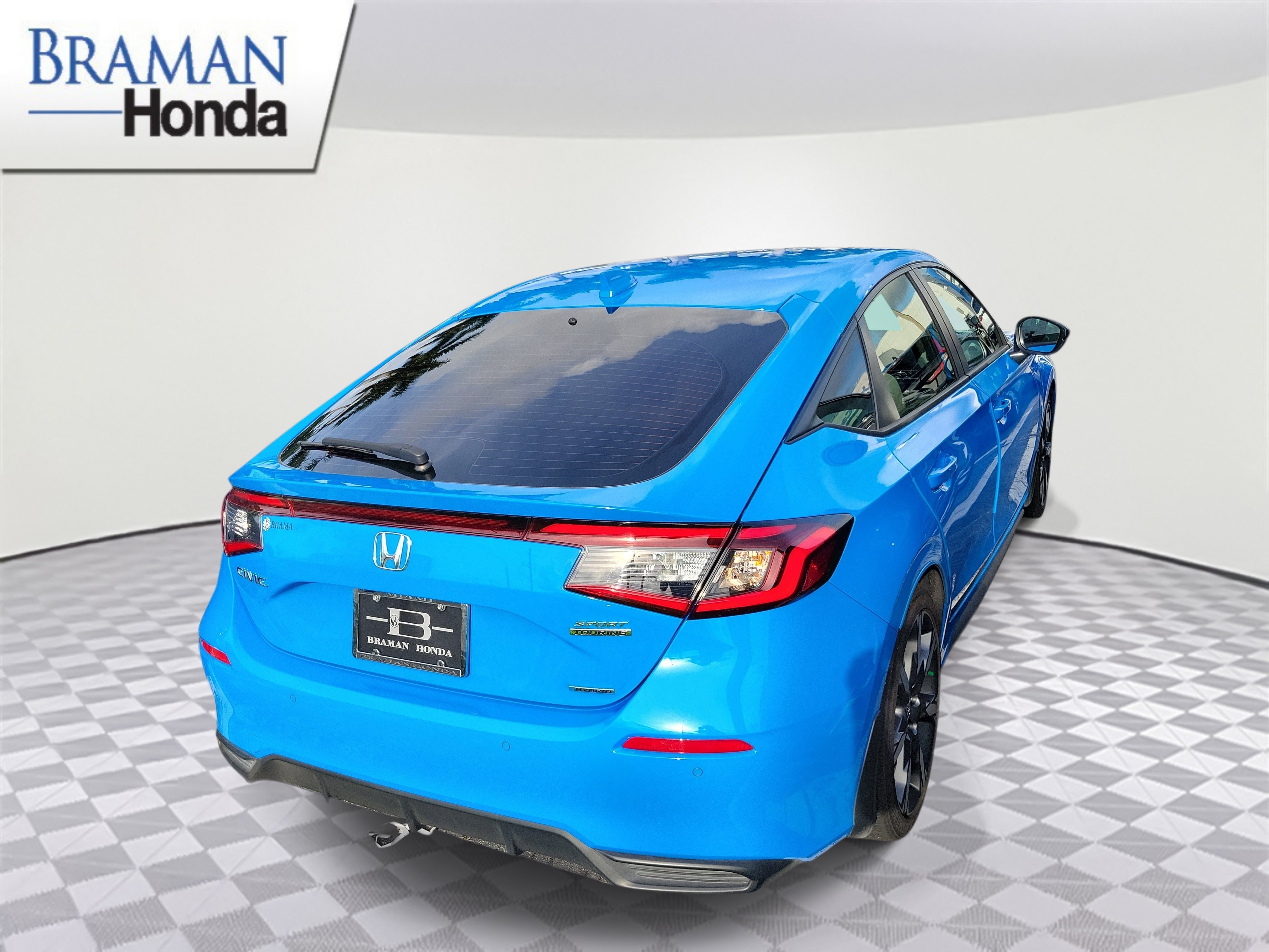 Certified 2025 Honda Civic Sport Touring image 3