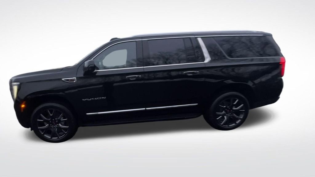 New 2026 GMC Yukon XL Elevation image 7