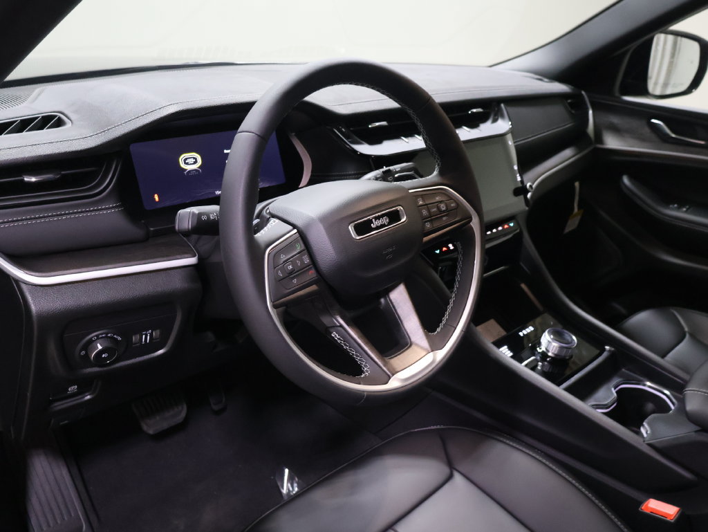New 2027 Jeep Grand Cherokee L Limited AWD/4WD image 22