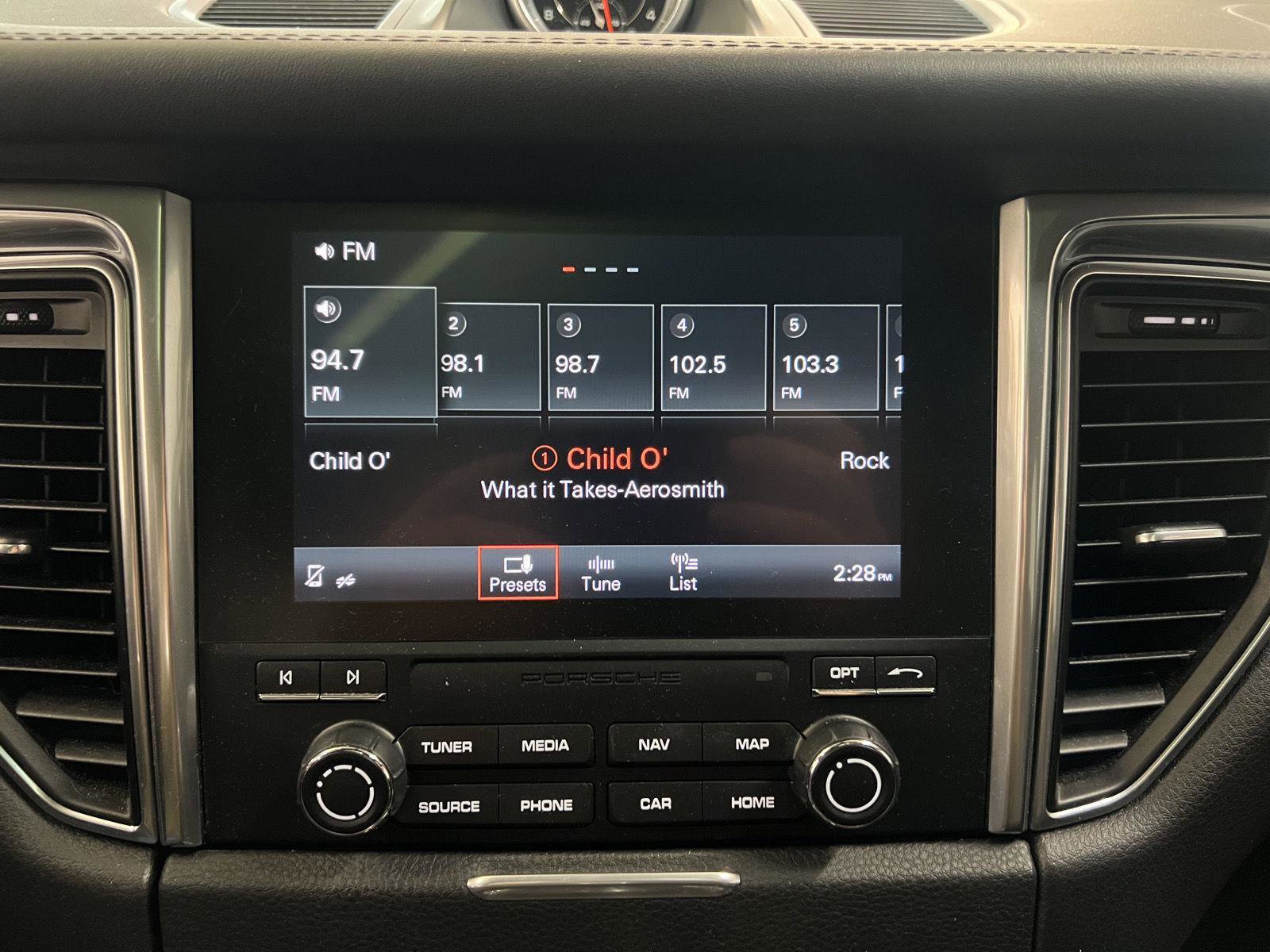 Used 2017 Porsche Macan GTS image 20