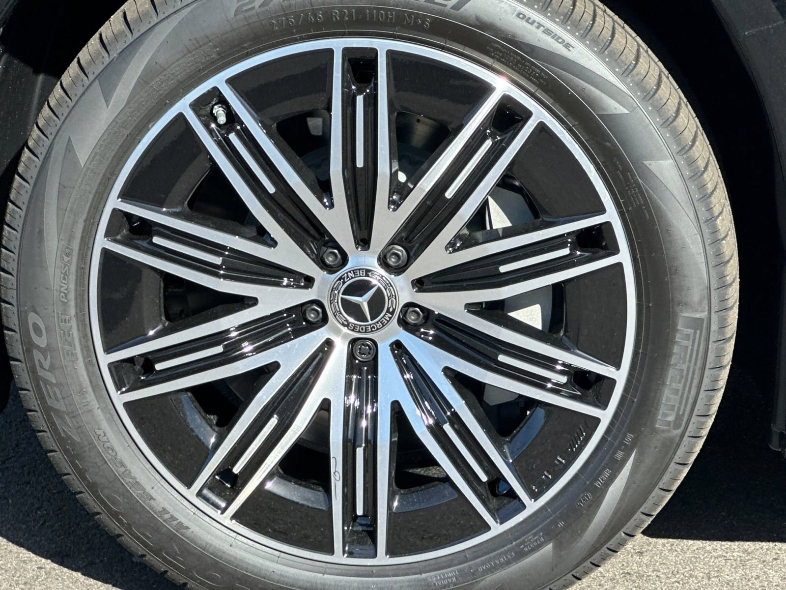 New 2026 Mercedes-Benz EQS 400 4MATIC SUV image 33