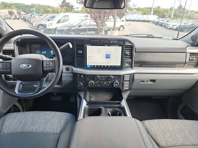 Certified 2023 Ford F250 XLT w/ Black Appearance Package AWD/4WD image 8
