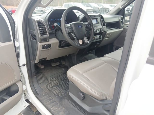 Used 2022 Ford F350 XL w/ Power Equipment Group image 40