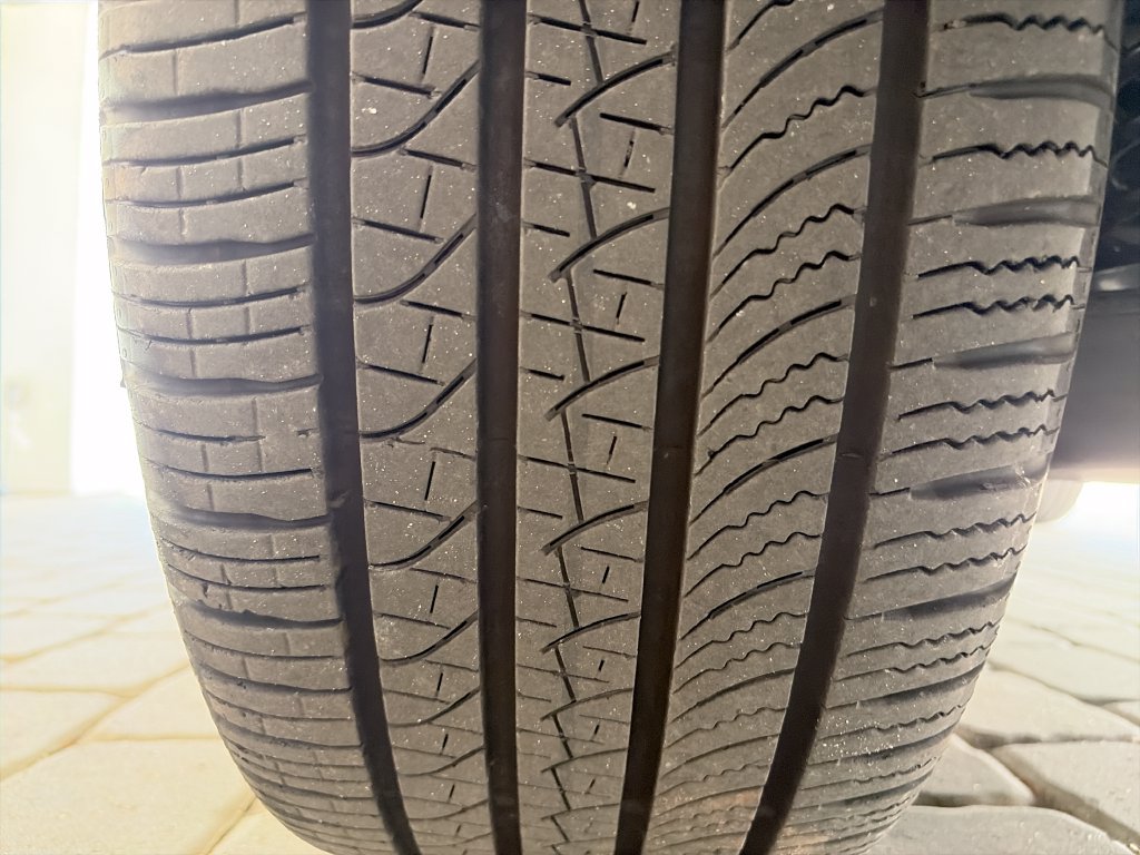 Certified 2026 Volkswagen Tiguan SE R-Line FWD image 43