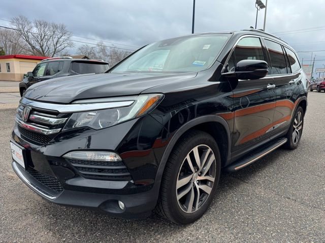 Used 2018 Honda Pilot Elite image 3